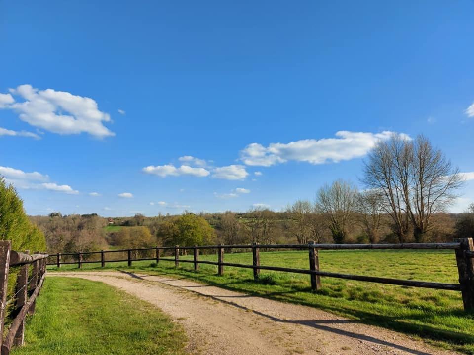 Saint-Desir Relais Equestre Du Miloir - Chambres D'Hotes المظهر الخارجي الصورة